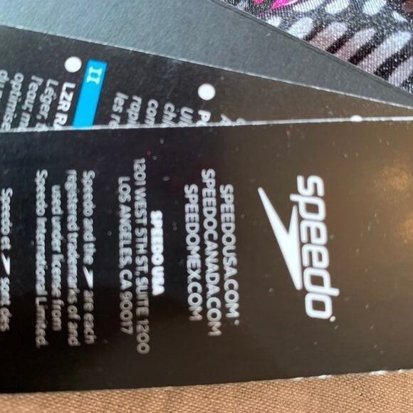 NWT Speedo Performance RACE size 30 - Picture 5 of 7